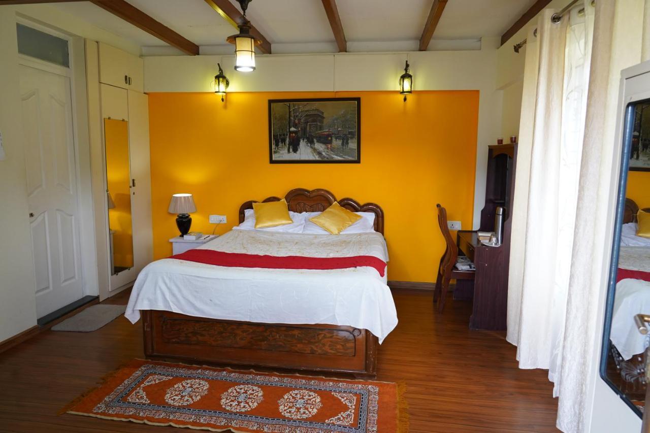 Church Hill Cottage Ooty Exterior foto